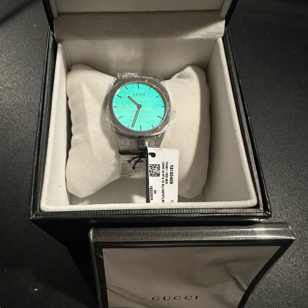 Gucci 25h 38mm watch